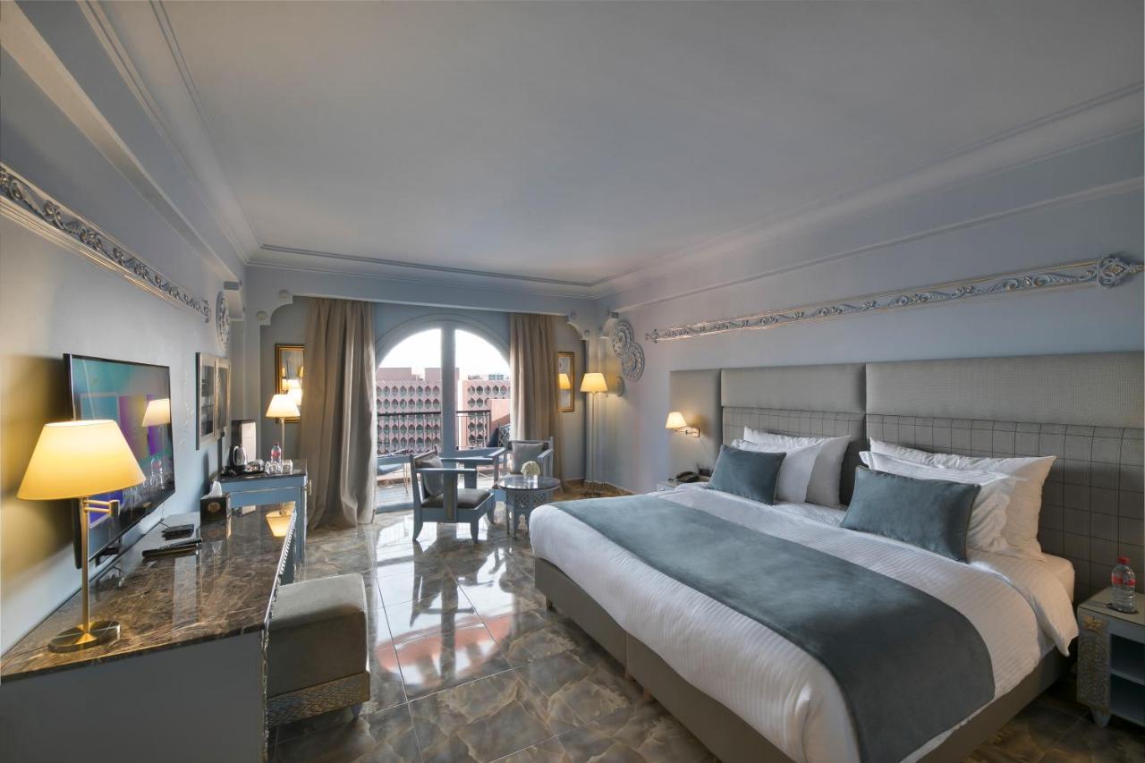 大莫加多尔梅纳拉酒店 马拉喀什 外观 照片 A room at the hotel